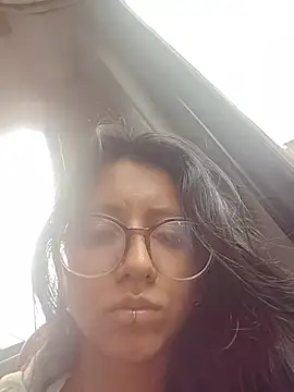 VioletxBloom online show from December 2025 05:52:02 PM