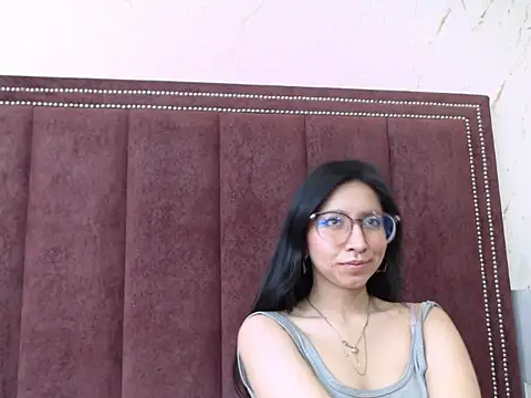 VioletxBloom online show from September 2025 07:14:02 PM