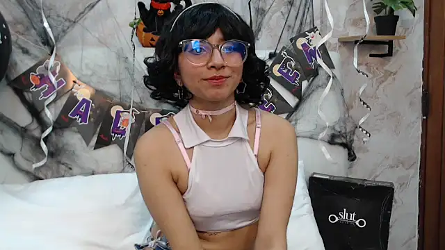 VioletxBloom online show from October 2025 09:06:02 PM