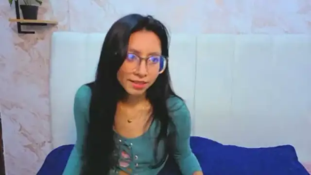 VioletxBloom online show from November 2025 07:51:01 PM