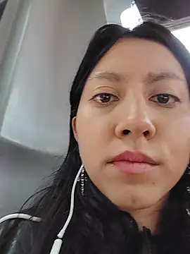 VioletxBloom online show from December 2025 07:02:01 PM