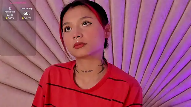 EmaDuff online show from October 2025 11:33:02 AM