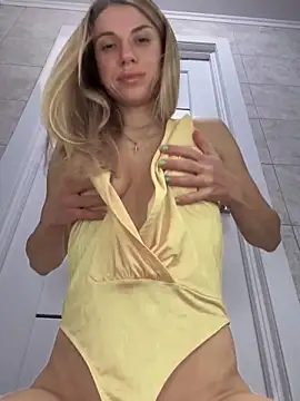 Prettie Katrin online show from October 2025 10:25:02 AM