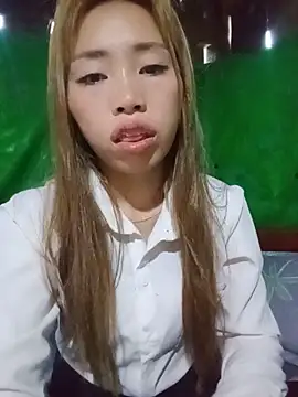 sulove xx online show from May 2026 11:14:01 PM