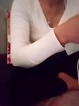 Snapshot of sulove_xx chatting on March 2026 02:42:01 AM sulove xx online show from March 2026 02:42:01 AM