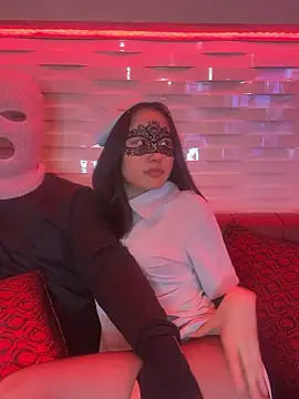 NENEandOJI online show from March 2026 12:30:02 PM