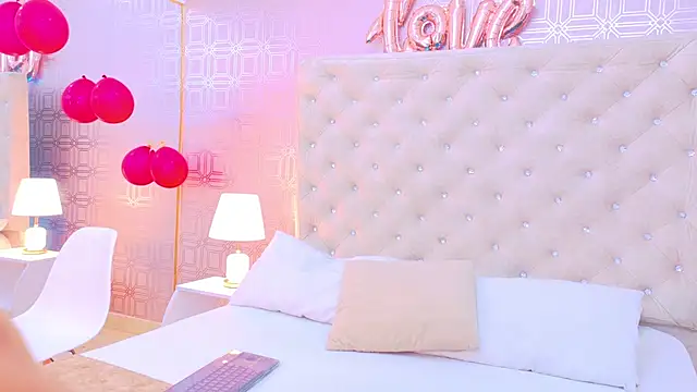 Samanta Isel online show from February 2026 03:07:01 AM