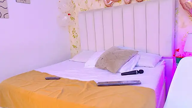 Samanta Isel online show from February 2026 03:17:01 AM