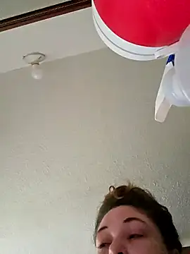 LacyLaurent online show from April 2026 02:01:01 PM