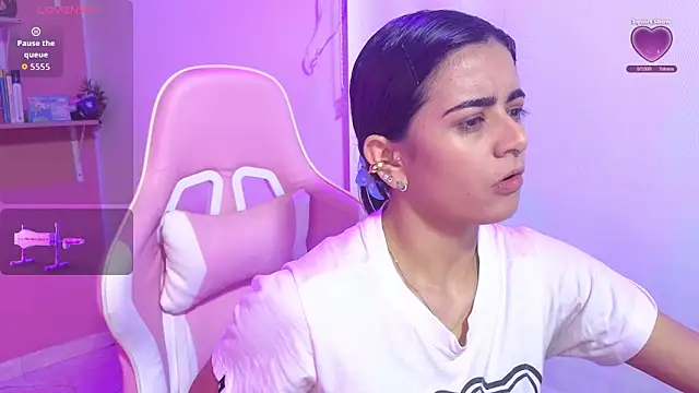 bella thixx online show from September 2025 05:14:01 AM