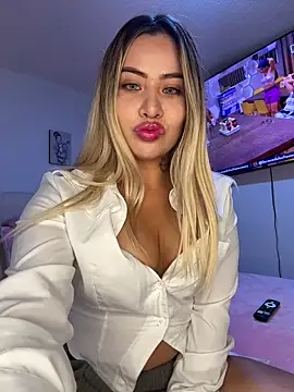 gigiprinces 01 online show from February 2026 03:07:01 AM