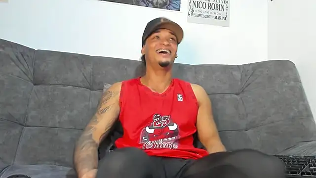  MACCARTHY TAYLOR online show from November 2025 11:52:02 PM