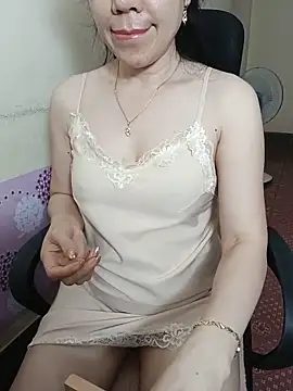 Moona heny online show from May 2026 12:59:02 PM