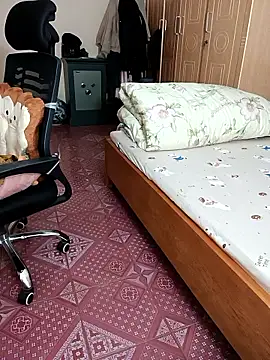 Moona heny online show from January 2026 12:28:01 AM