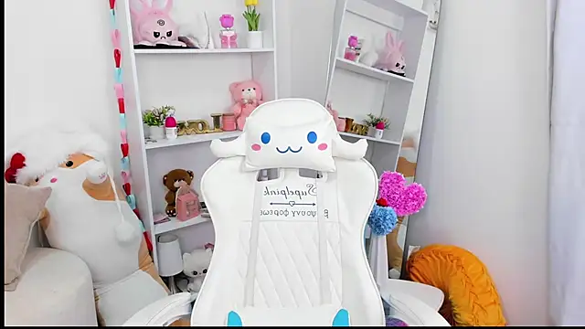 dolce antonellaa online show from February 2026 06:19:02 AM