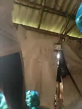 quynhkoolbae online show from November 2025 01:53:02 AM