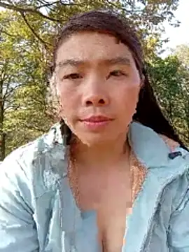 quynhkoolbae online show from November 2025 01:39:01 AM