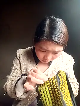 quynhkoolbae online show from February 2026 12:44:01 AM