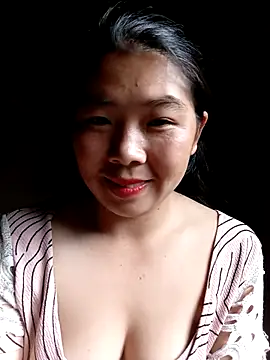 quynhkoolbae online show from September 2025 01:44:02 AM