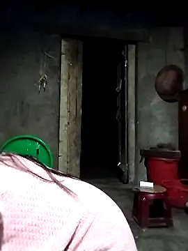 quynhkoolbae online show from March 2026 01:35:02 PM