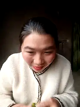 quynhkoolbae online show from February 2026 01:40:01 AM