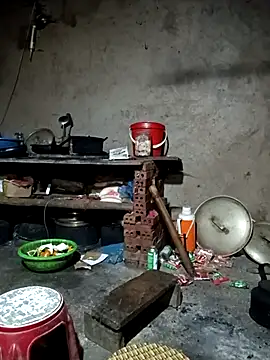 quynhkoolbae online show from March 2026 01:13:01 PM