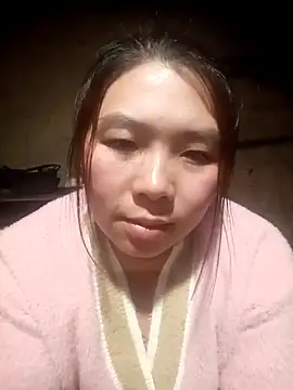 quynhkoolbae online show from February 2026 12:29:01 PM