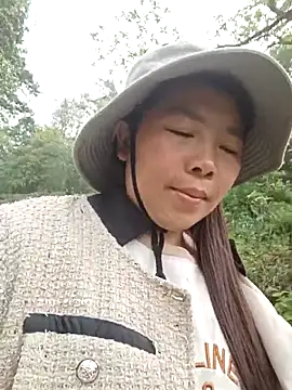 quynhkoolbae online show from April 2026 01:10:01 AM