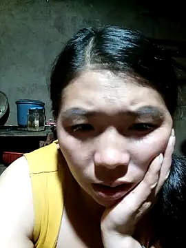 quynhkoolbae online show from October 2025 01:34:02 PM