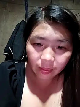 quynhkoolbae online show from April 2026 12:29:02 PM