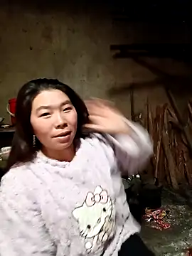 quynhkoolbae online show from February 2026 01:59:02 AM