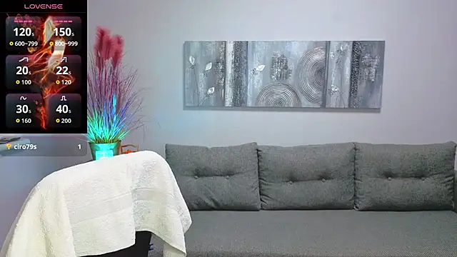 Betty Jone online show from November 2025 06:47:01 AM