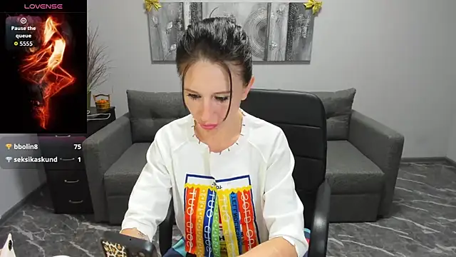 Betty Jone online show from April 2026 07:45:01 AM