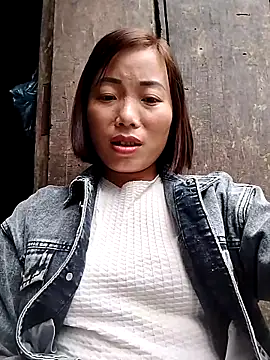 Annaacutee online show from November 2025 06:51:01 AM