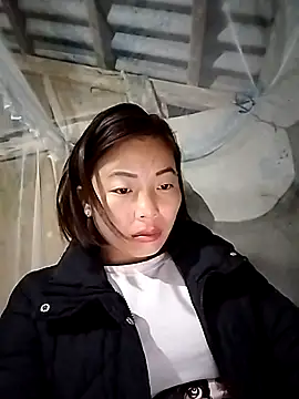 Annaacutee online show from November 2025 09:48:01 PM