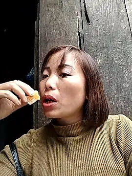 Annaacutee online show from November 2025 07:45:01 AM