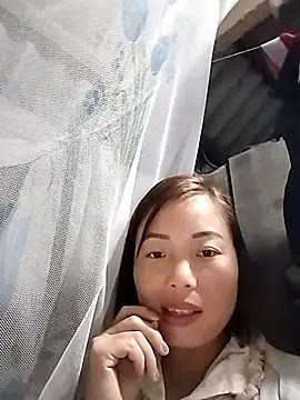 Annaacutee online show from December 2025 12:39:01 PM