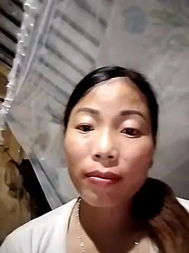 Snapshot of Annaacutee chatting on October 2025 12:50:02 PM Annaacutee online show from October 2025 12:50:02 PM