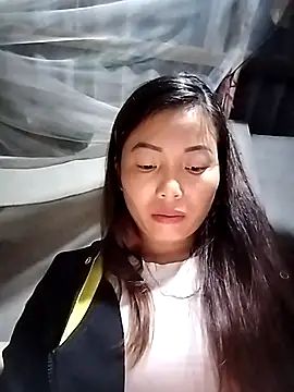 Annaacutee online show from November 2025 01:05:02 PM