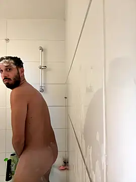 husbandandwifetobe online show from October 2025 09:43:02 PM