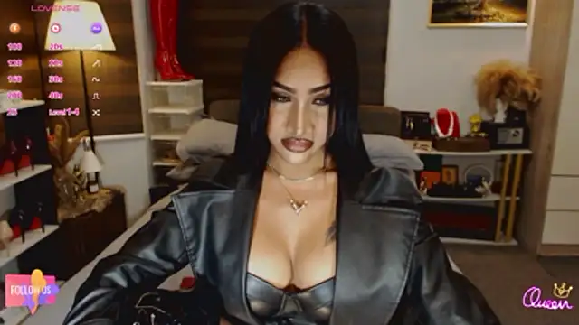 Snapshot of SeductiveVictoria chatting on June 2026 01:06:02 PM SeductiveVictoria online show from June 2026 01:06:02 PM