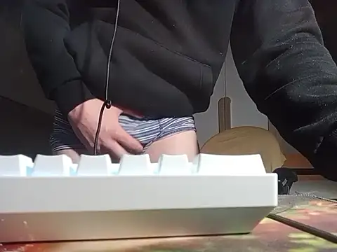 ziolsonek online show from December 2025 08:59:02 PM