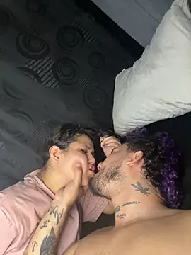 sofi and curlers669 online show from November 2025 02:59:01 AM