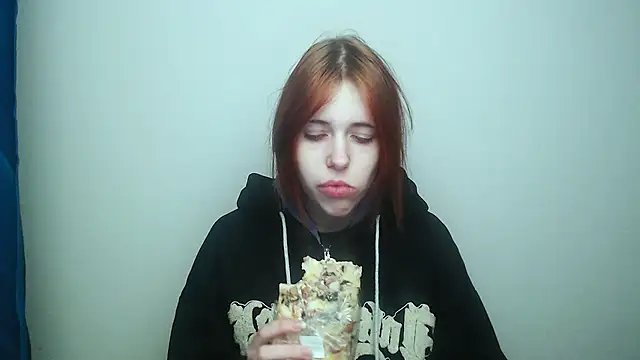 Snapshot of GuessMe___ chatting on December 2025 03:38:02 AM GuessMe online show from December 2025 03:38:02 AM