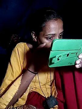 Snapshot of Pinki_thakur_1 chatting on November 2025 06:22:02 PM Pinki thakur 1 online show from November 2025 06:22:02 PM