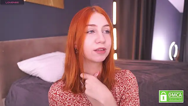 Venelopa online show from December 2025 12:15:02 PM