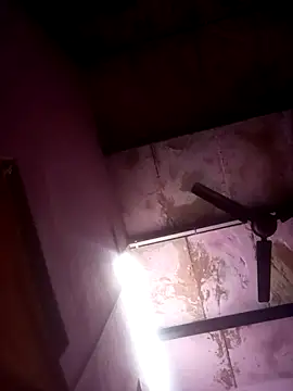 TINASONI online show from April 2026 03:58:02 PM