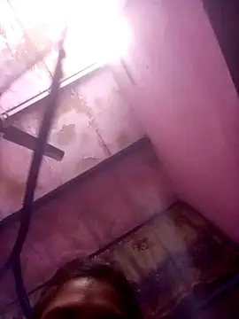 TINASONI online show from November 2025 01:48:02 PM