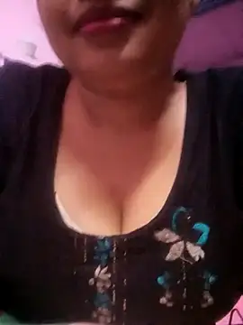 Snapshot of TINASONI chatting on September 2025 01:06:01 PM TINASONI online show from September 2025 01:06:01 PM