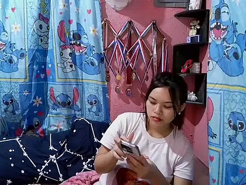 nanagrl online show from April 2026 10:50:02 AM